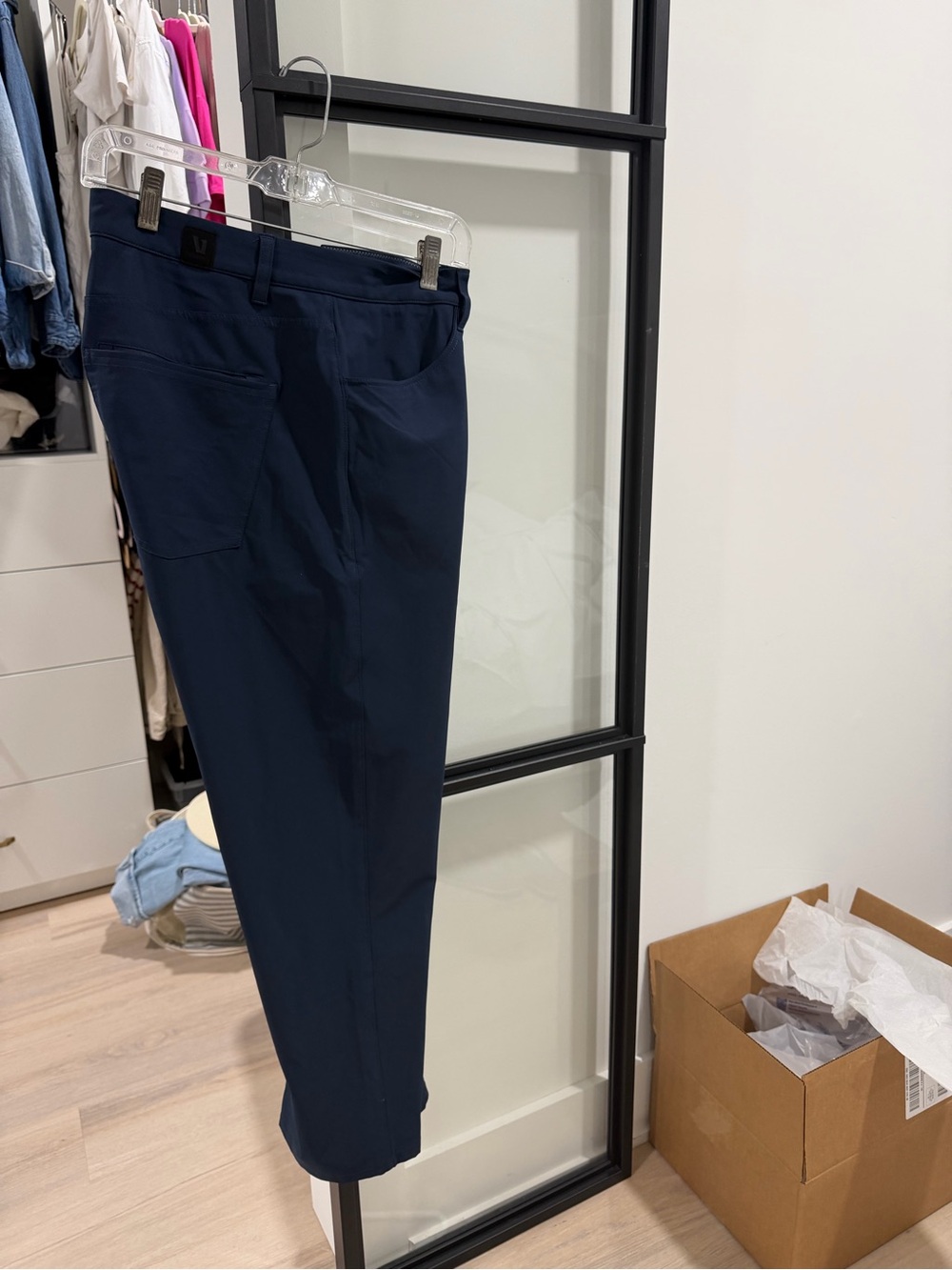 Vuori Men's Navy Stretch Chinos NWOT never worn